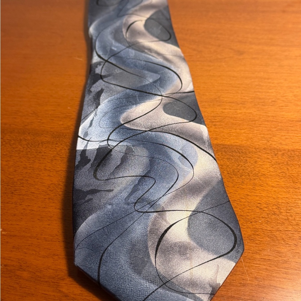 Abstract Gray and Black Men's Tie